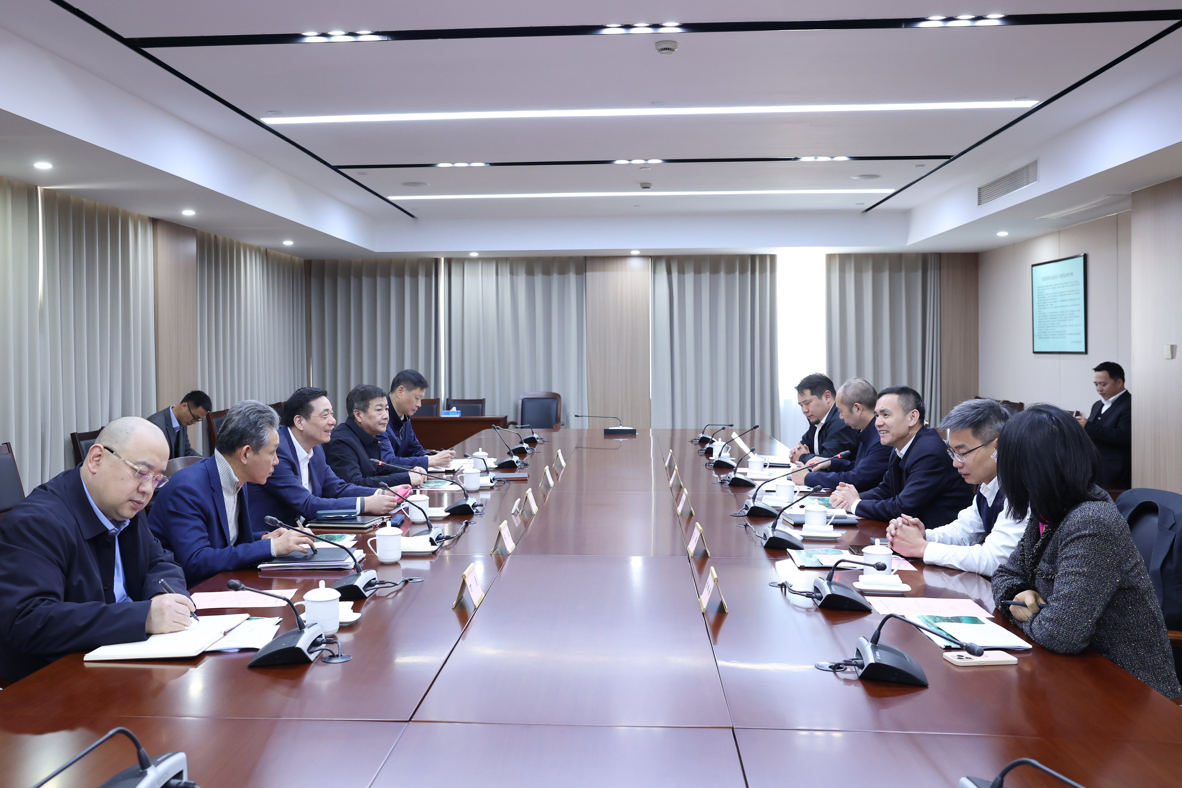 孫哲君赴湖州市走訪交流