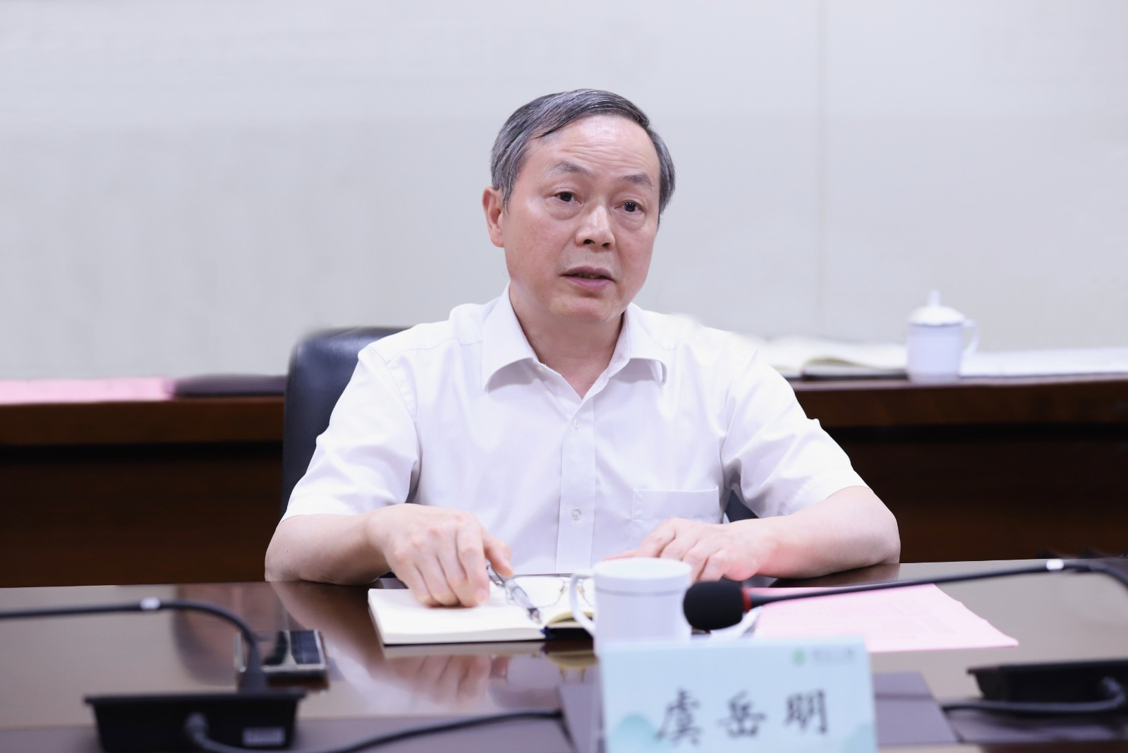 1661907487237966.jpg 虞書記 (2).jpg