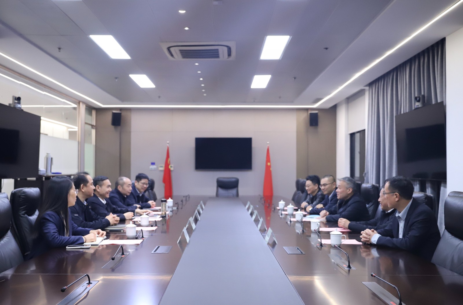 1732792932342178.jpg beb453c8ad9008c2e7bb5b4cc4b5659.jpg