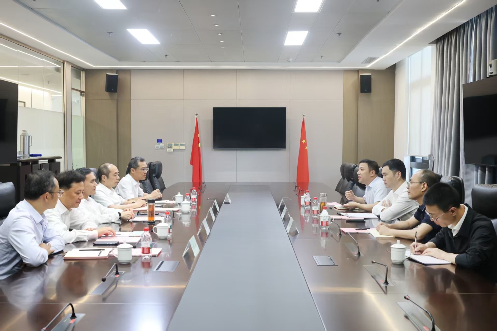 1747137891877128.jpg f288d3aca4d20aa8f1c750e7246c217d.jpg