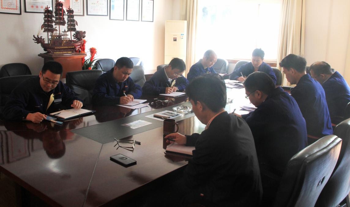 申達公司黨委理論學習中心組召開2018年第4次集中學習