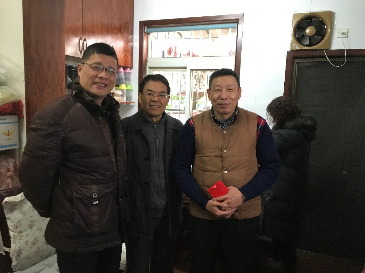 集團公司黨委委員副總經理徐旭陽走訪慰問信聯鋼鐵困難黨員