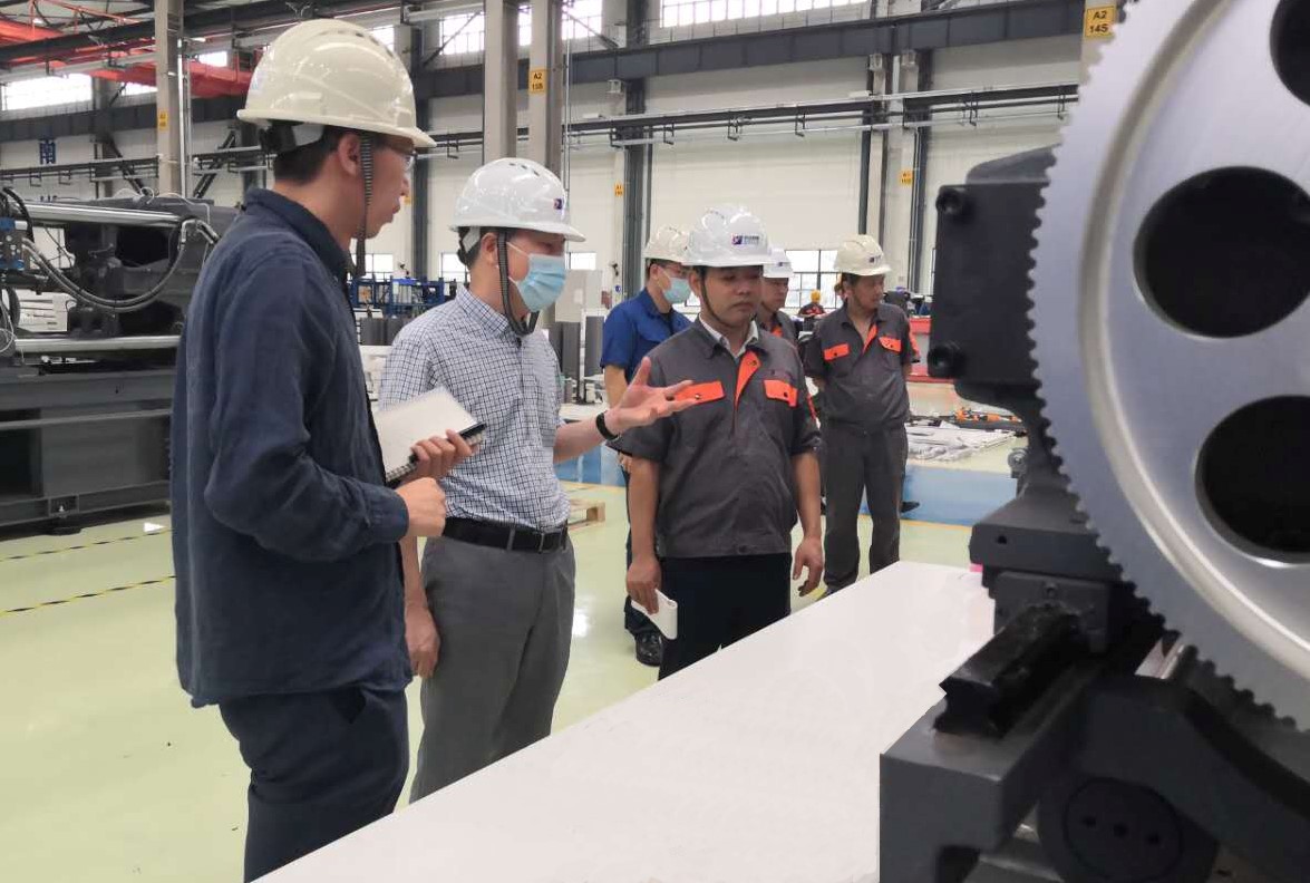 集團公司黨委書記、董事長虞岳明赴德清申達公司調研指導